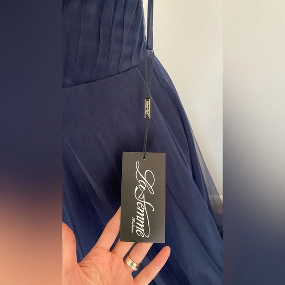 NWT La Femme Illusion A-Line Tulle Ballgown Navy Size 6 - Picture 15 of 16